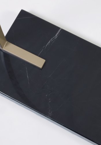 KAVE HOME Juhe gulvlampe - gull stl og sort stoff/marmor