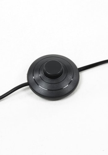 KAVE HOME Odine gulvlampe - svart metall