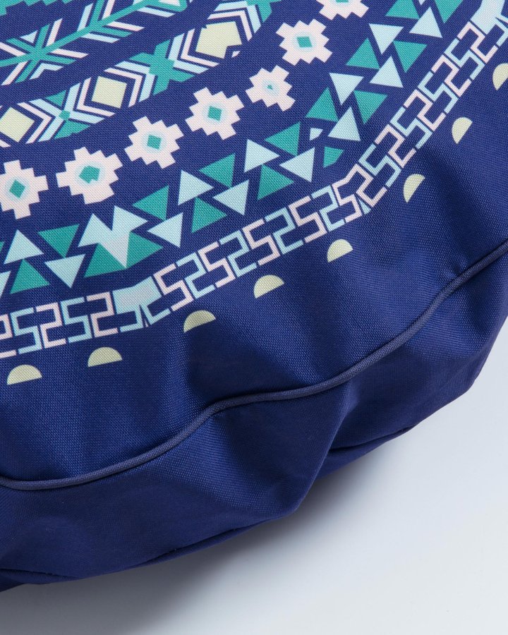 KAVE HOME Ashleen puf, rund - bl� polyester (�60)