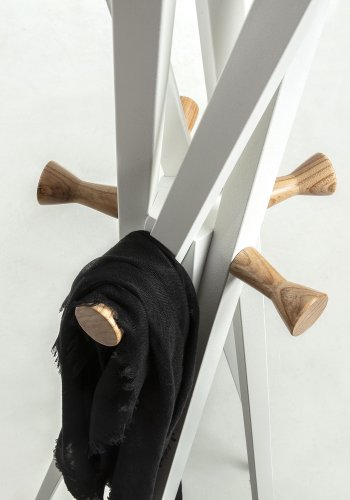 KAVE HOME Benzara stumtjener - hvit/naturmetall/tre 