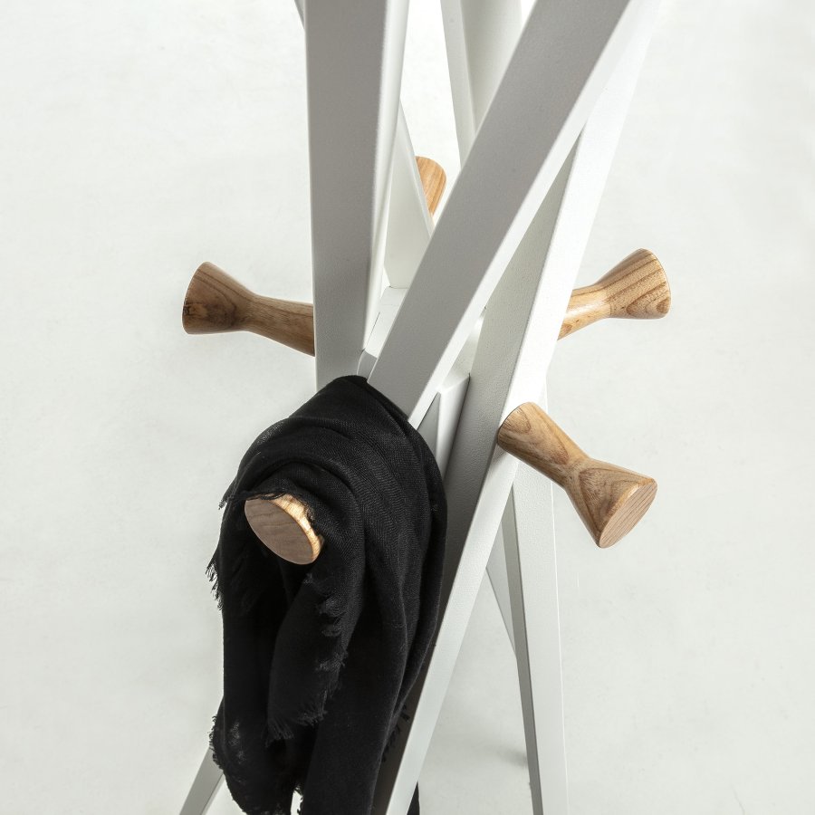 KAVE HOME Benzara stumtjener - hvit/naturmetall/tre 