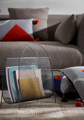 KAVE HOME Aviva magasinholder med hndtak - mrk gr metall