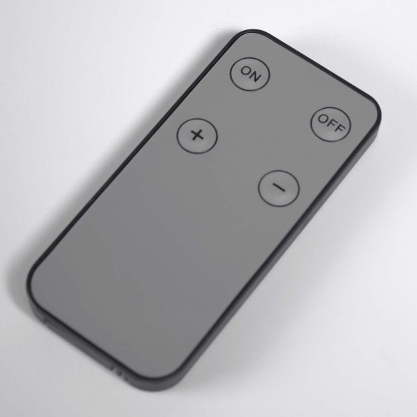 KAVE HOME Dinesh bordlampe, ledningsfri - sort stl og hvidt polyethylen ( 30)