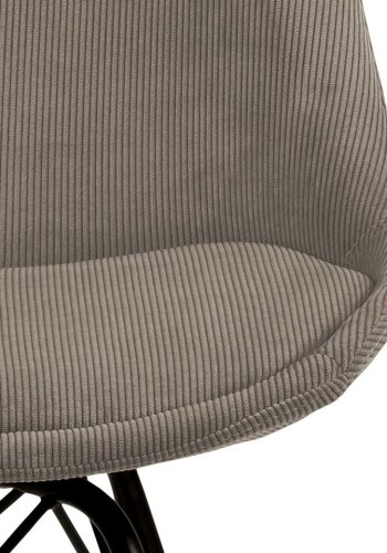 ACT NORDIC Eris Esszimmerstuhl - beiger Samt und schwarzes Metall