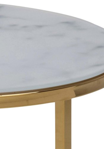 ACT NORDIC Alisma Sidobord - Vitt Marmortryck Glas och Guldmetall