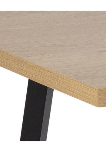 ACT NORDIC Rechteckiger Esstisch Cenny – natürliches Wildeichen-Melamin und schwarzes Metall (160 x 90)