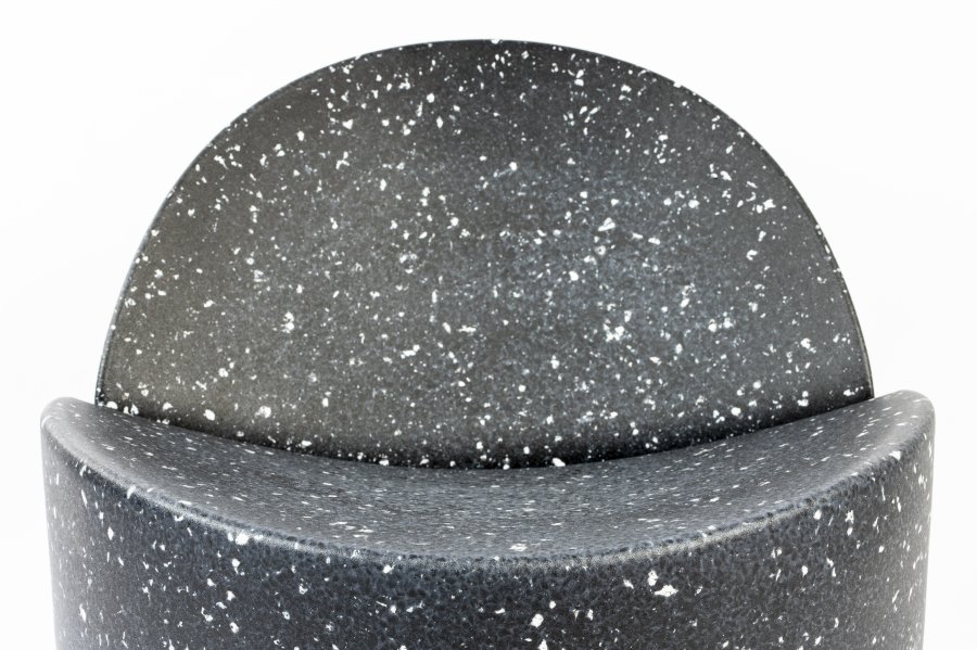 ZUIVER Bloom utendrs loungestol - svart granitt-look resirkulert exopixel
