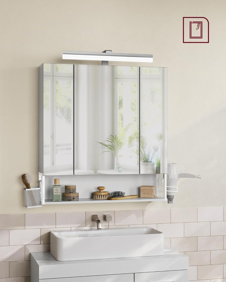 VASAGLE Badev�relsesskab med 3 d�re, spejlskab, v�gskab, stikkontakter, h�ngekurv, h�rt�rrerholder, masser af opbevaringsplads, til badev�relse, 16,5 x 70 x 75 cm, Cloudy White BBK126W01