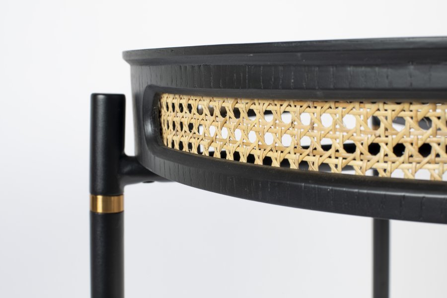 BOLD MONKEY Don't Stop The Webbing Esstisch, rund – schwarzes Furnier, Rattan und schwarzes Eisen (96)