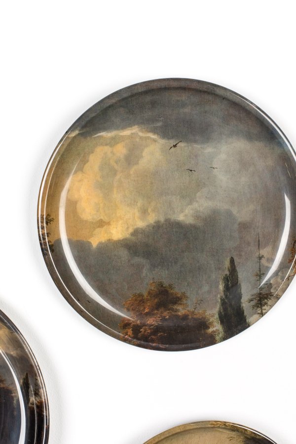 BOLD MONKEY No Food Here Wandlampe – Eisenplatten mit mehrfarbigen Vögeln aus Vinyldruck (4er-Set)