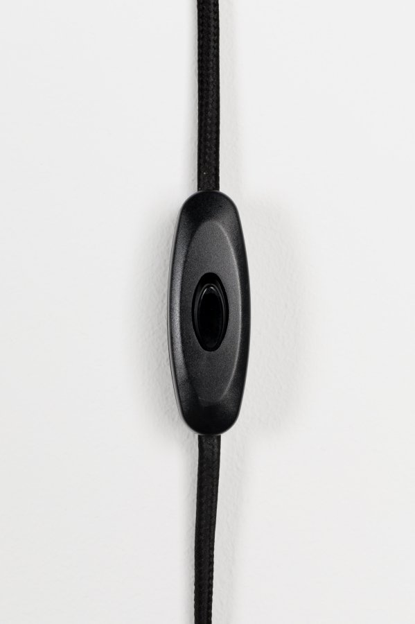 BOLD MONKEY No Food Here Wandlampe – Eisenplatten mit mehrfarbigen Vögeln aus Vinyldruck (4er-Set)