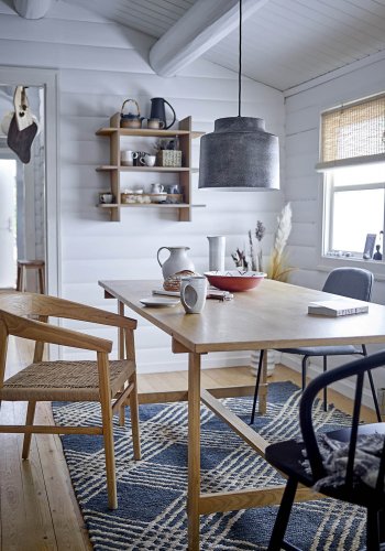 BLOOMINGVILLE Vitus spisebordstol, med armlener - solid naturlig eik og flettet papirsnor