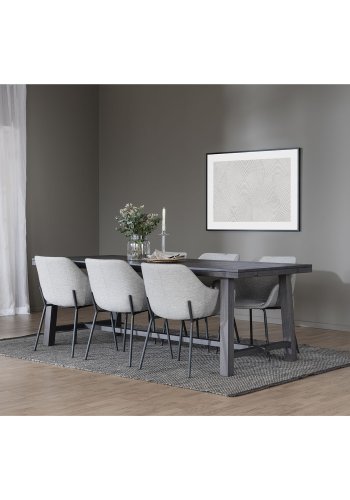 ROWICO Haley Esszimmerstuhl, mit Armlehnen – hellgrauer Stoff und schwarze Metallbeine