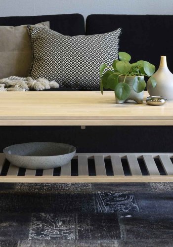 ROWICO Brooklyn salongbord - hvitpigmentert eik m. 1 hylle (130x75)