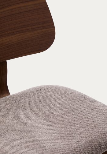 KAVE HOME Gena spisestuestol - beige chenillestoff og brun valnttfiner