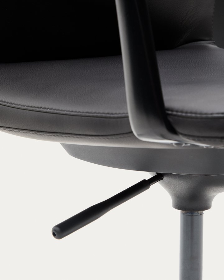 KAVE HOME Nerlan kontorstol, m. arml�n og hjul - sort kunstl�der og sort aluminium