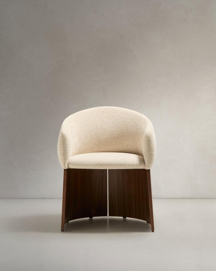 KAVE HOME Bosca spisebordsstol, m. arml�n - beige chenille stof og valn�ddefin�r