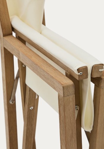 KAVE HOME Vilara hvit utendrs klappstol laget av FSC 100 % heltre akasie