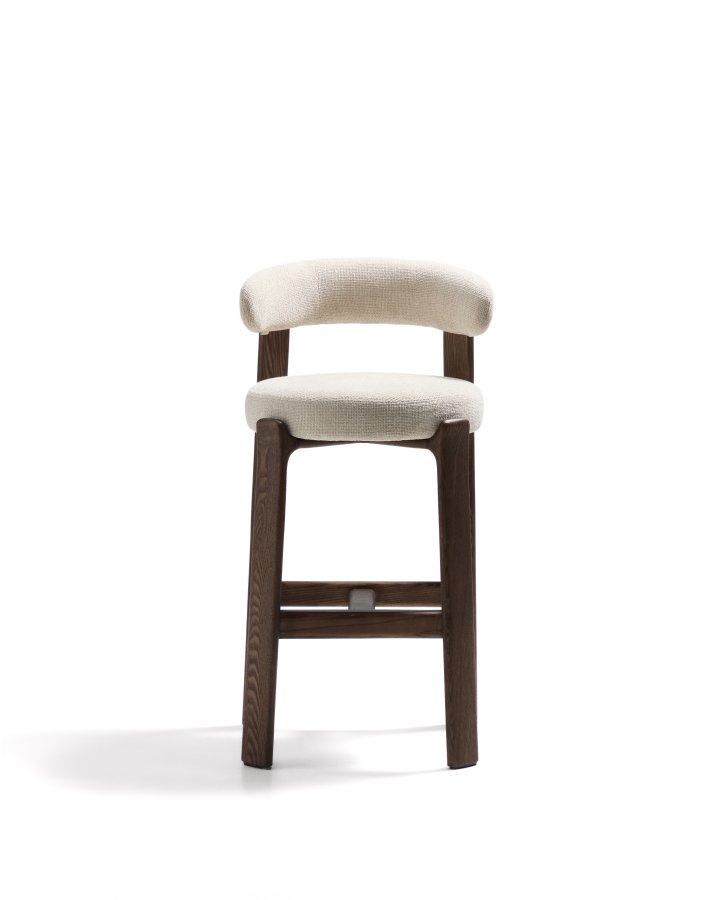 KAVE HOME Granittkrakk i beige chenille og heltre ask med valnttfarget finish FSC 100% 75