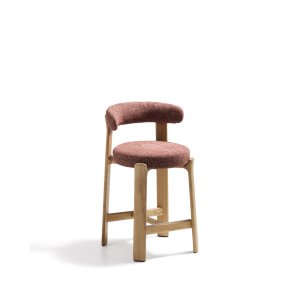 KAVE HOME Granitpall i terrakotta chenille och massivt asktr med naturlig finish FSC 100%