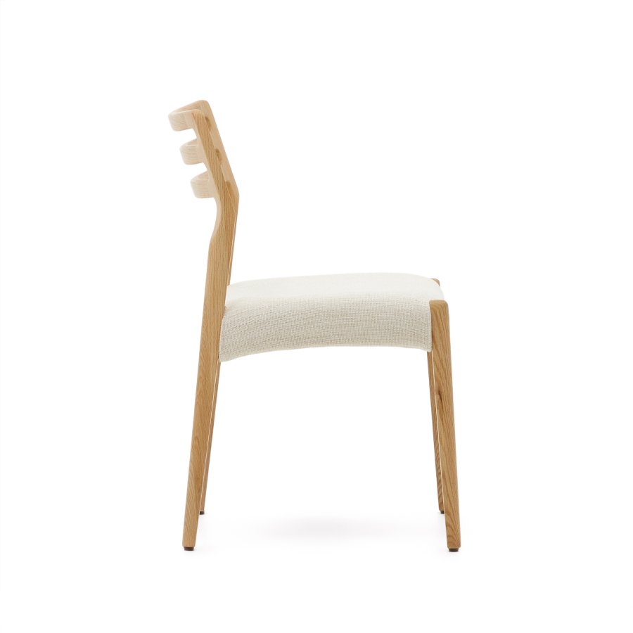 KAVE HOME Cudia stol avtagbart trekk i beige chenille heltre eik naturlig finish FSC Mix Credit