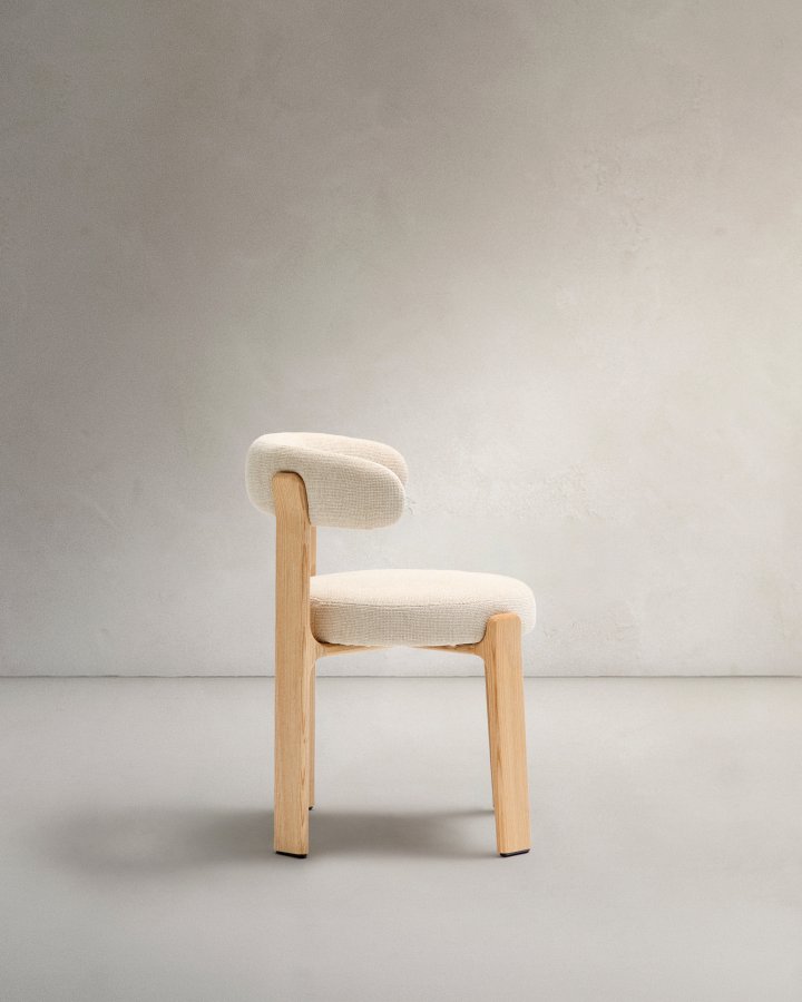 KAVE HOME spisestuestol i granitt - beige chenille og naturlig ask