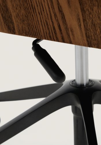 KAVE HOME Madai kontorstol, m. arml�n og hjul - brun chenille og askefiner med valn�ddefinish