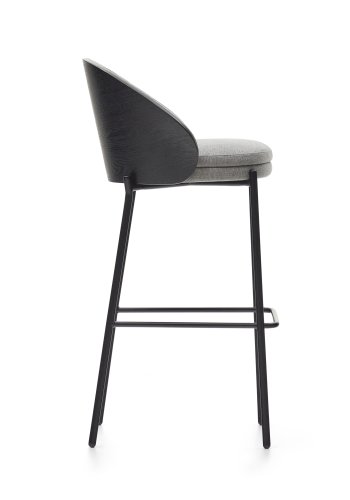 KAVE HOME Eamy barstol, med ryggsttte og fotsttte - lysegrt stoff, svart ask finer og svart stl