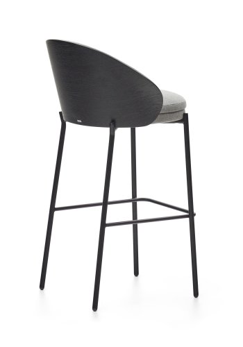 KAVE HOME Eamy barstol, med ryggsttte og fotsttte - lysegrt stoff, svart ask finer og svart stl