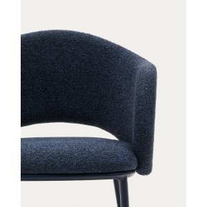 KAVE HOME Maina stol i tyk bl chenille og stlben med bl finish FSC Mix Credit