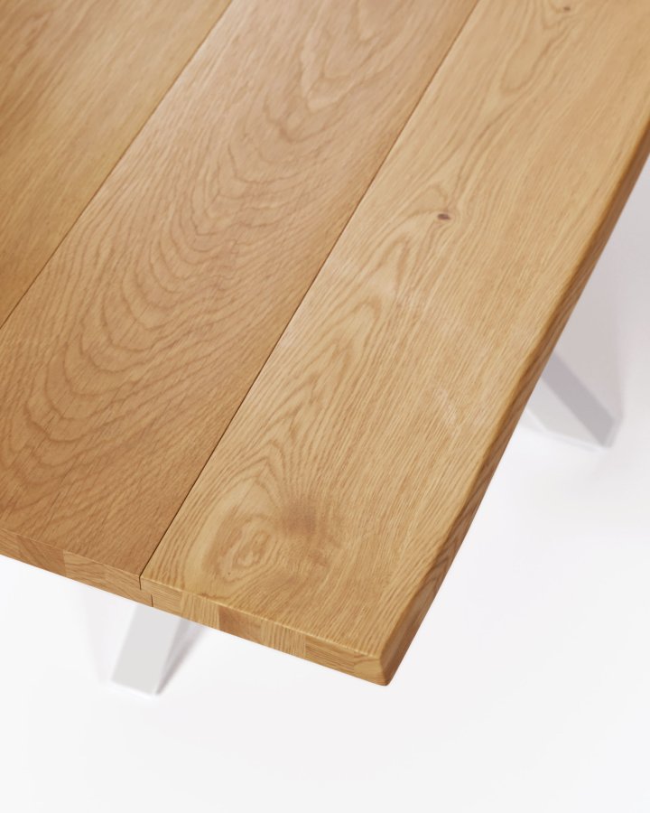 KAVE HOME Argo eikefinerbord med naturlig finish og stlben med hvit finish 160 x 90 cm