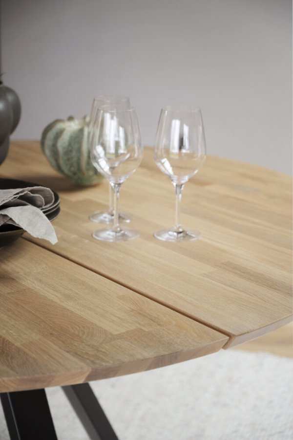 ROWICO Carradale spisebord, rund - natur eg og sort metal (150)