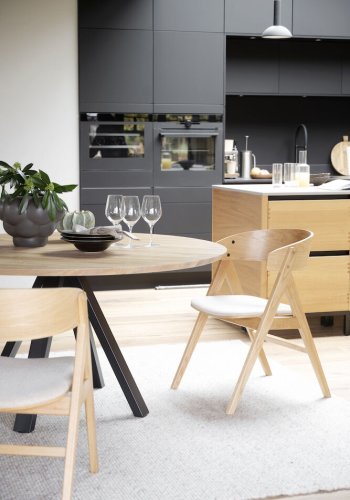 ROWICO Carradale spisebord, rund - natur eg og sort metal (150)