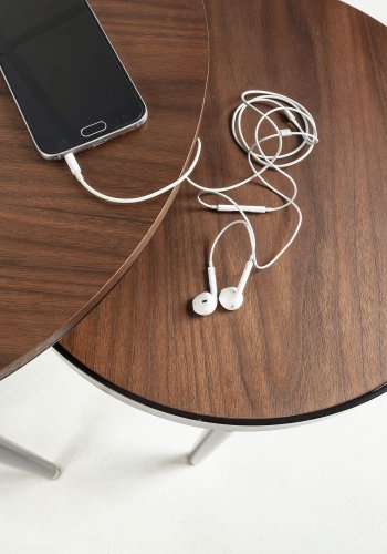 KAVE HOME Aliner sidebord - brun/svart valnttfinish/metall, rundt (sett med 2)