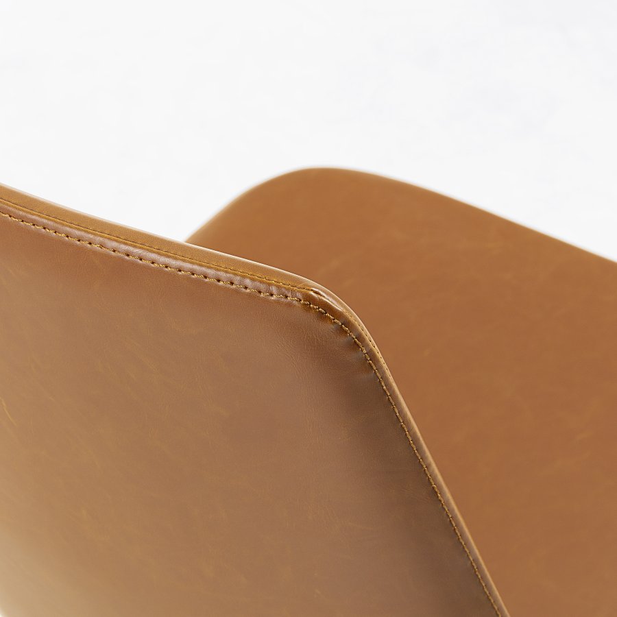 KAVE HOME Zeva spisestuestol - brunt syntetisk skinn og sort stl