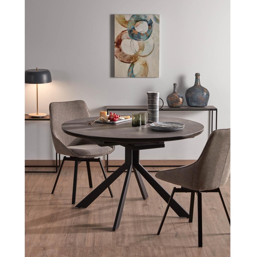 KAVE HOME Haston spisestol med armlener - mrkegrtt stoff og metall med kryssfiner