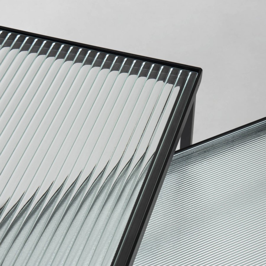 KAVE HOME Akemi Soffbord, Fyrkantigt - Svart Stl och Klart / Strukturerat Glas (Set om 2)