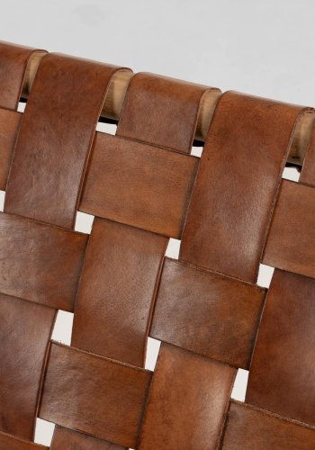 KAVE HOME Calixta lenestol, uten armlener - brunt hndvevd skinn og naturlig teak