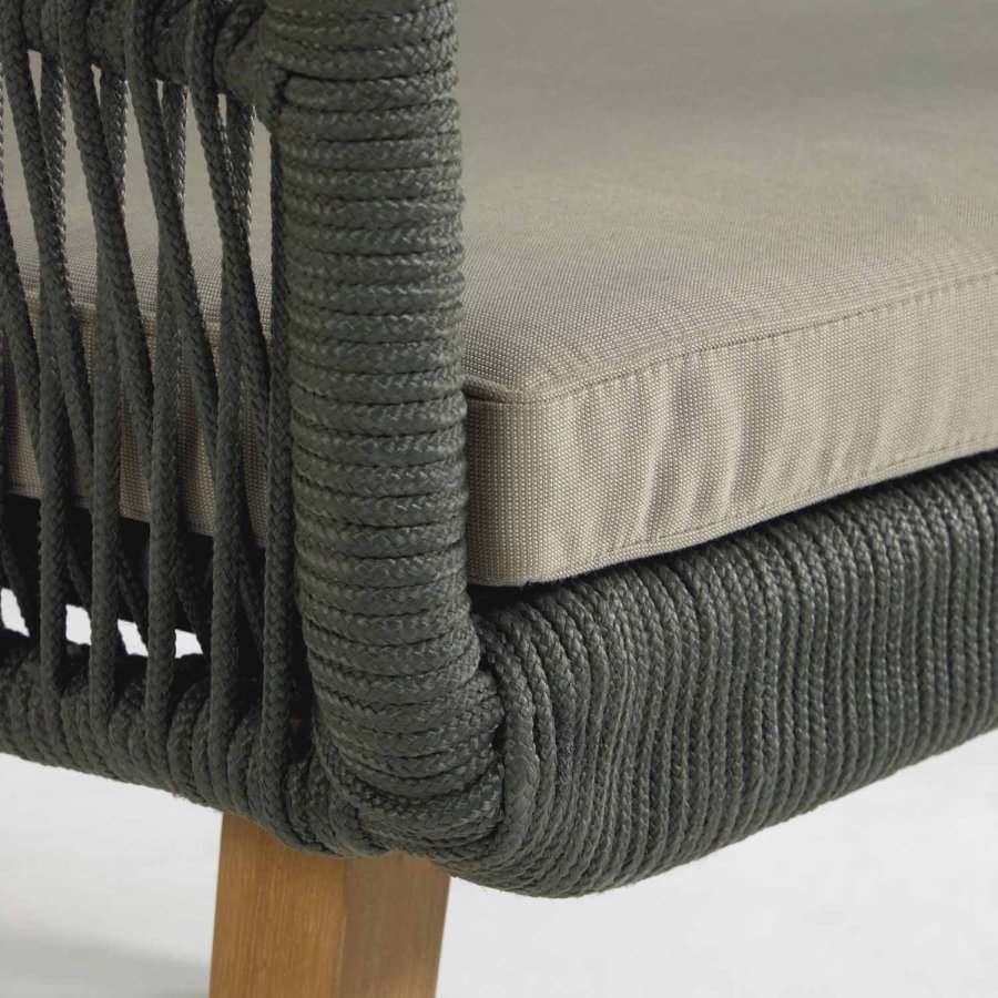 KAVE HOME Inti Gartenset, mit 2-Sitzer-Sofa und 2 Gartenstühlen, mit Kissen – grünes Seil und natürliches Akazienholz 