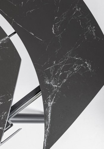 KAVE HOME Yodalia spisebord, med uttrekk - svart glass, keramikk og stl (130(190)x100)