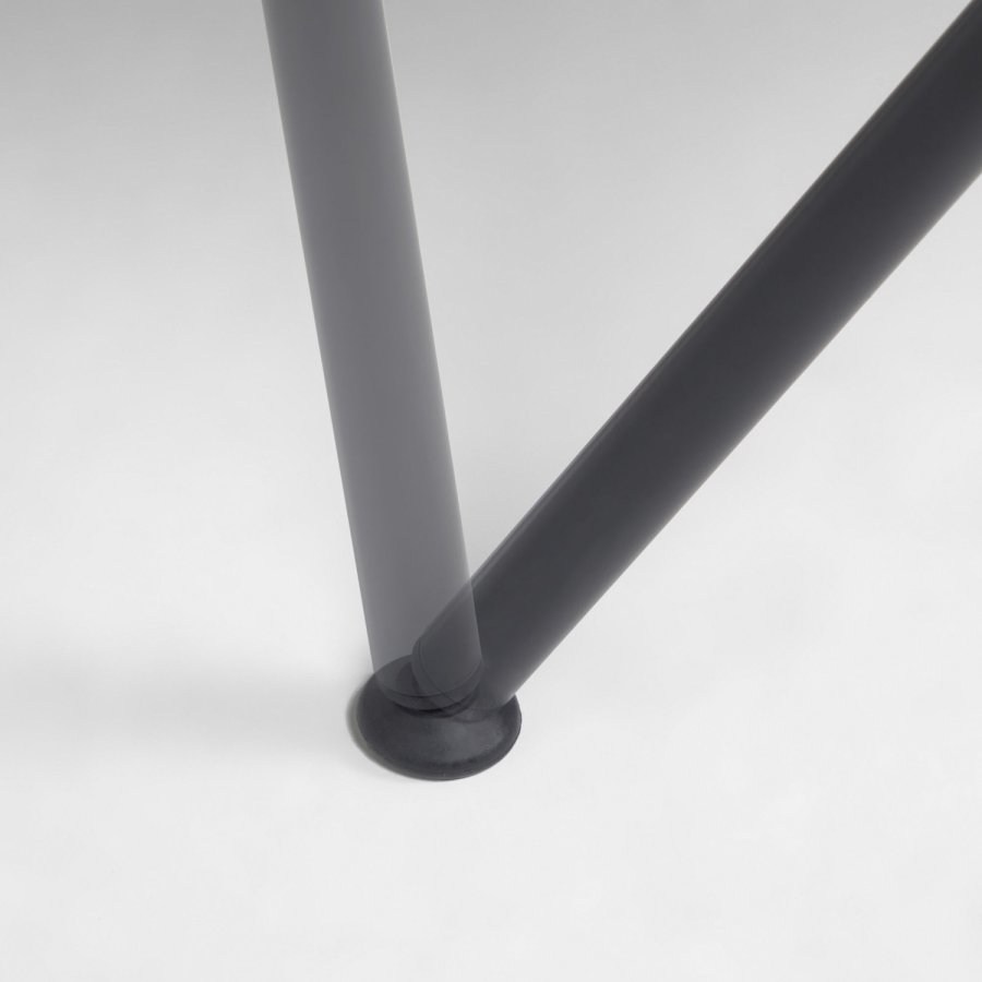 KAVE HOME Surpika hagestol, med armlener og pute - sort plast