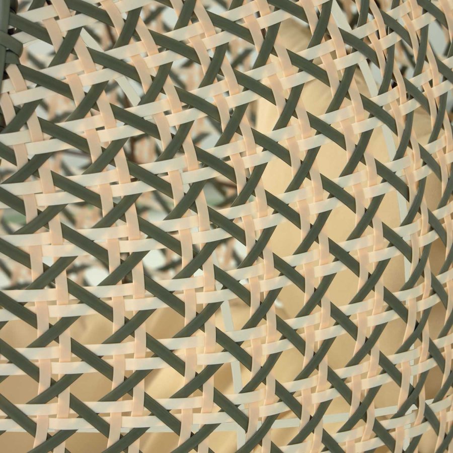 KAVE HOME Cira hengestol, med puter og stativ - polyester, flerfarget polyrattan og stl