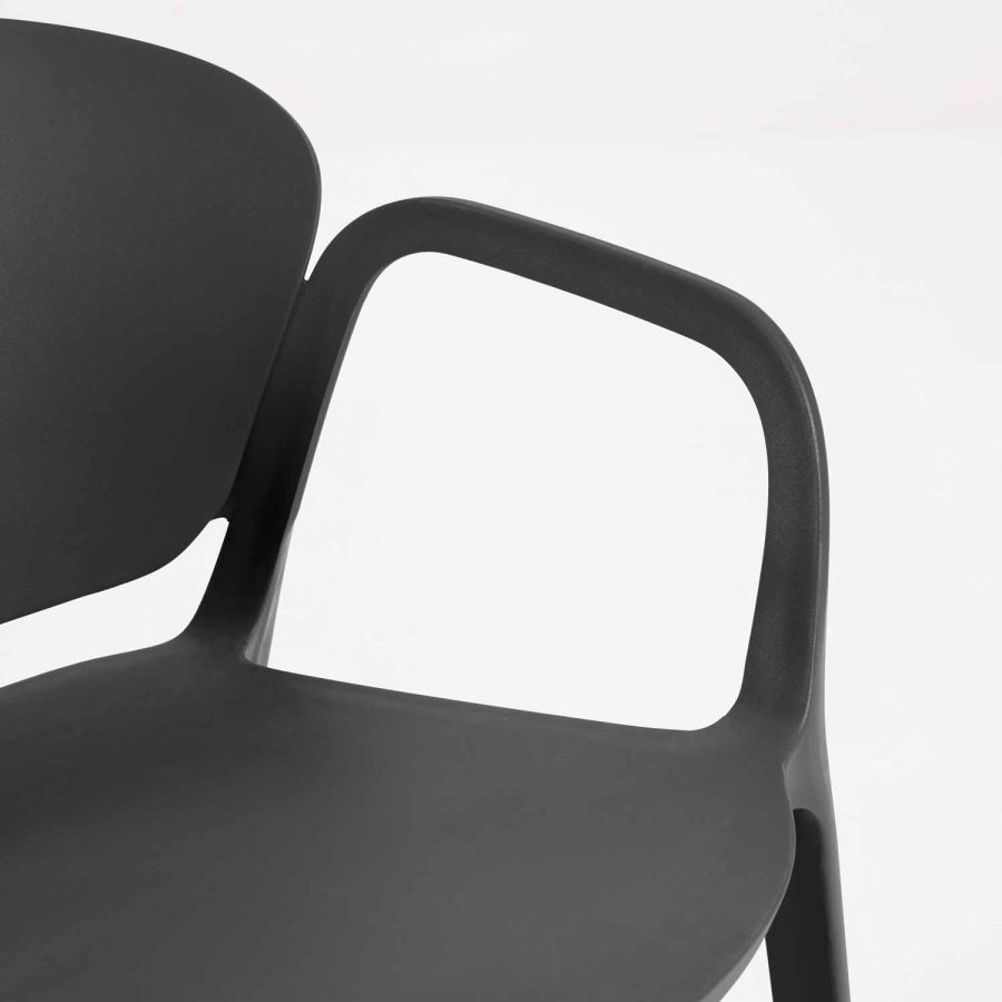 KAVE HOME Ania hagestol, med armlener - sort polypropylen