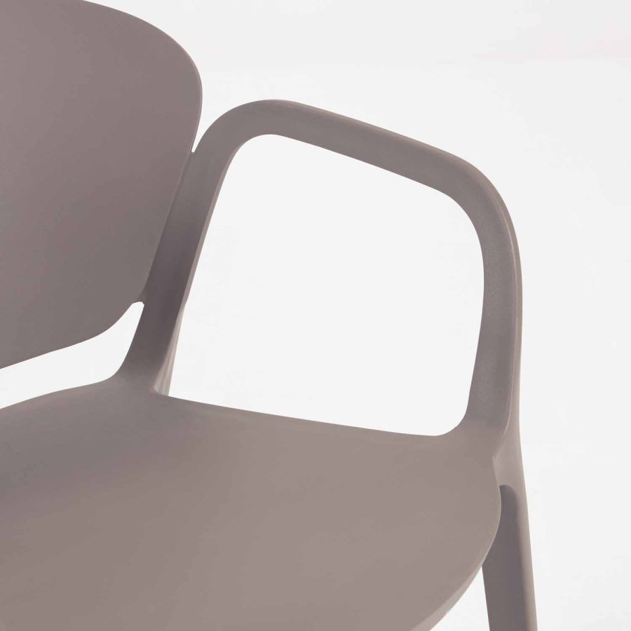 KAVE HOME Ania hagestol, med armlener - brun polypropylen