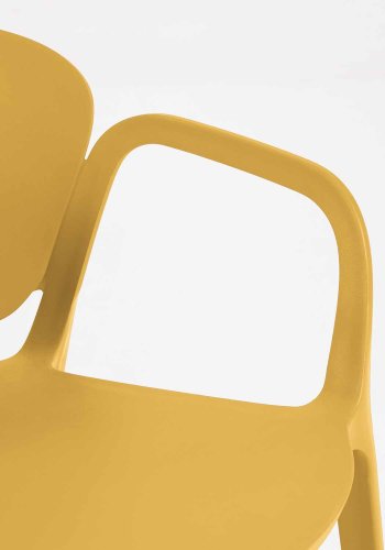 KAVE HOME Ania hagestol, med armlener - gul polypropylen