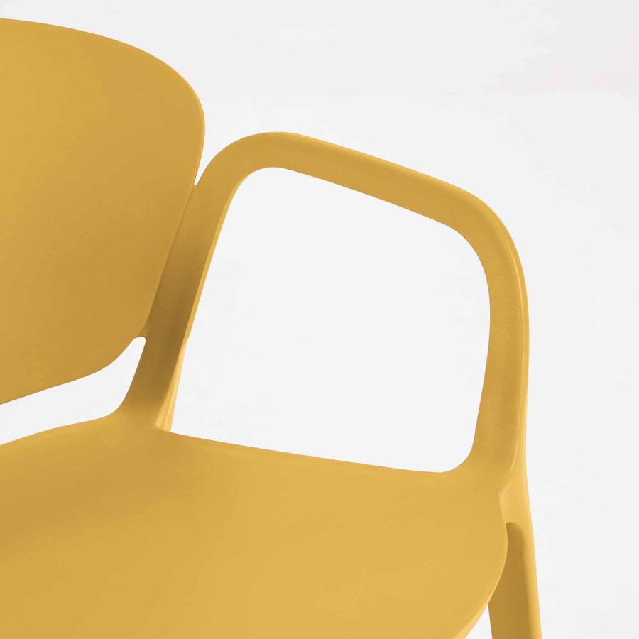 KAVE HOME Ania hagestol, med armlener - gul polypropylen