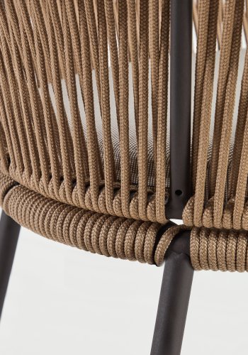 KAVE HOME Yanet barkrakk, med pute, armlener og fotsttte - beige ledning og stl