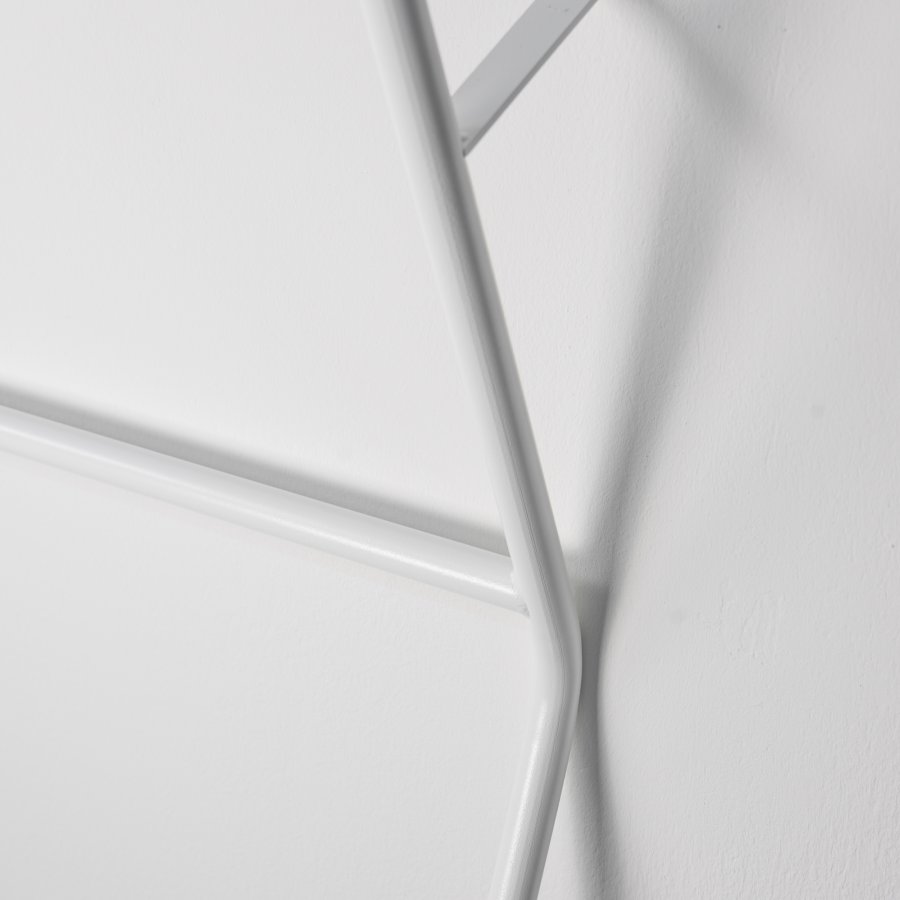 SPINDER DESIGN James tjstativ, m. hylde - hvid stl (B:91,5)