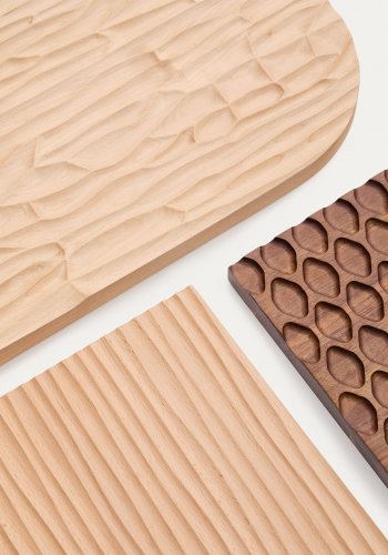 KAVE HOME Trivax veggpanel - brunt akasietre (sett med 4)