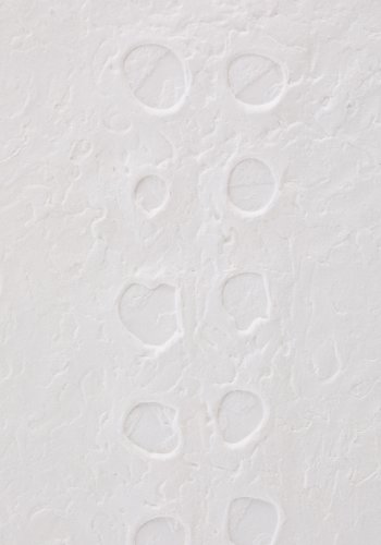 KAVE HOME Olvin abstrakt bilde p hvitt resirkulert papir med hndlagde relieffer 43,6 x 93,6 cm